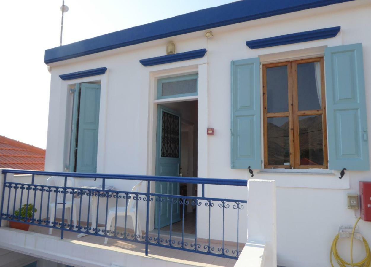 Villa Yorgos Chalki Town Dış mekan fotoğraf